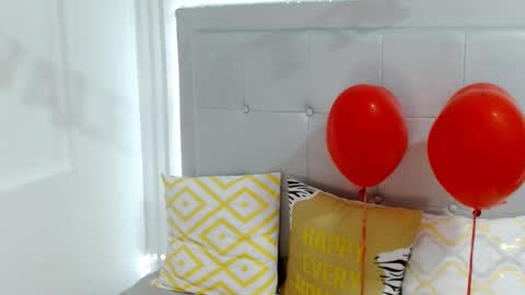 naahia__clark online show from 14, 2, 2025