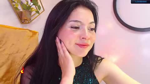 naamah_b online show from 18, 1, 2025