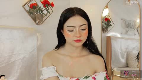 naamah_b online show from 25, 3, 2026