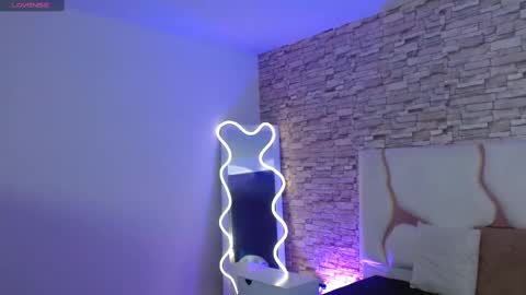 Snapshot of naanaky_tay chatting on 20, 9, 2025 TARA online show from 20, 9, 2025