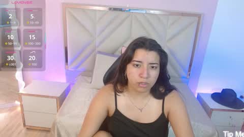 Snapshot of naanaky_tay chatting on 9, 10, 2025 TARA online show from 9, 10, 2025