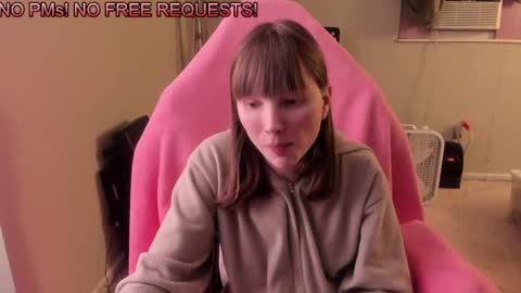 Natalie Marlo online show from 11, 2, 2025