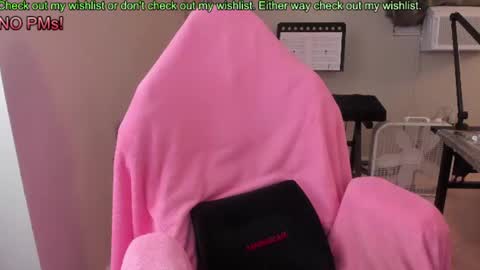 Snapshot of nacmar chatting on 4, 7, 2026 Natalie Marlo online show from 4, 7, 2026