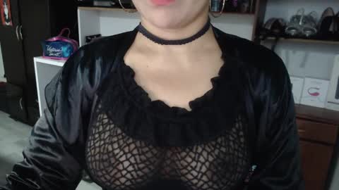 Snapshot of nadia_abaud chatting on 8, 2, 2025 Nadia online show from 8, 2, 2025