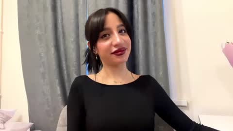 Snapshot of nadinevanni chatting on 28, 6, 2026 Leya online show from 28, 6, 2026