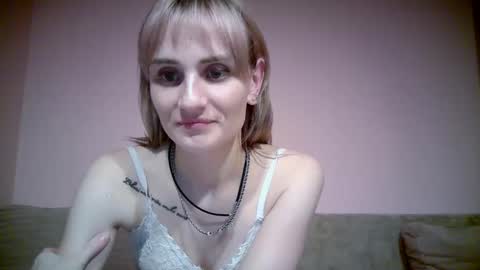 Nadjia online show from 2, 12, 2025