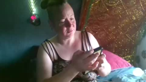 Snapshot of nadurtha chatting on 4, 4, 2026 nadurtha online show from 4, 4, 2026