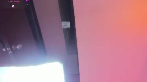 Snapshot of naharasoler chatting on 12, 7, 2026 Nahara Soler online show from 12, 7, 2026
