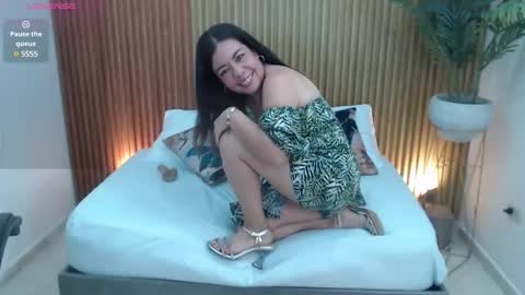 N A H I A online show from 27, 1, 2025