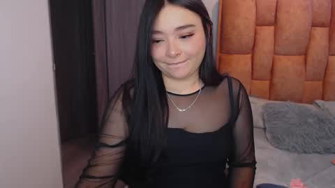 nahia cute     only   online show from 19, 2, 2026