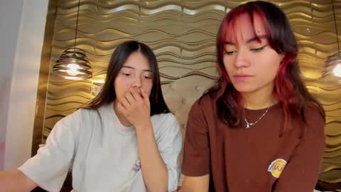 Snapshot of nahia_low chatting on 2, 12, 2024 Valeria online show from 2, 12, 2024