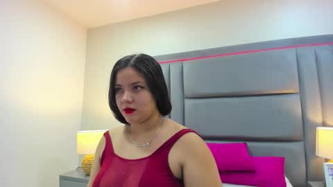 Snapshot of nahiamonet chatting on 8, 11, 2025 Nahia online show from 8, 11, 2025