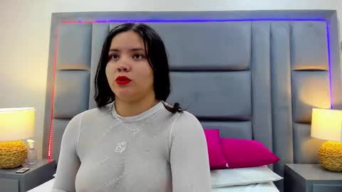 Snapshot of nahiamonet chatting on 13, 11, 2025 Nahia online show from 13, 11, 2025