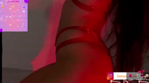 Snapshot of nahiara_evans_ chatting on 5, 5, 2026 NAHIARA EVANS online show from 5, 5, 2026