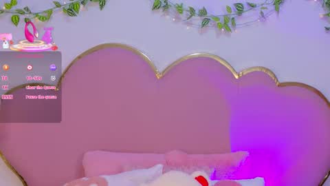 NahiaraReina  online show from 16, 12, 2025