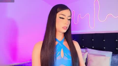 NahiaVictoria  online show from 30, 3, 2026