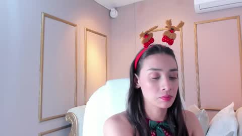 Snapshot of nahimithompson chatting on 3, 12, 2025 Nahimi online show from 3, 12, 2025
