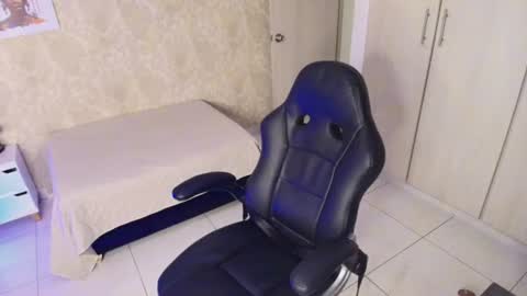 Snapshot of nahomi_blaze56eup chatting on 2, 7, 2026 valeria online show from 2, 7, 2026