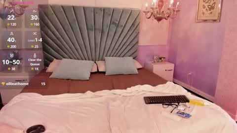 Snapshot of nahomi_wild chatting on 11, 12, 2024 Nahomi online show from 11, 12, 2024