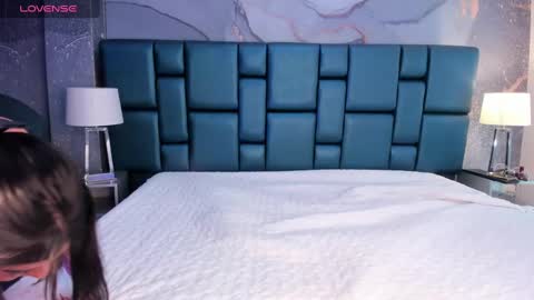 Snapshot of nahomi_wild chatting on 12, 1, 2025 Nahomi online show from 12, 1, 2025