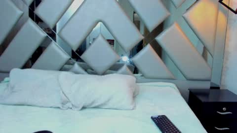 Snapshot of nahomii_hill chatting on 23, 7, 2026 Nahomi online show from 23, 7, 2026