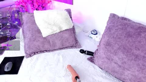 Nahomii online show from 12, 2, 2026