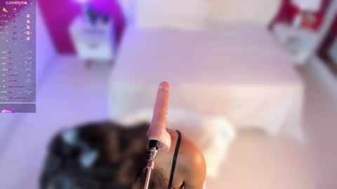 Nahomy Roberts online show from 25, 2, 2025