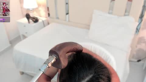 Snapshot of nahomyroberts chatting on 18, 1, 2026 Nahomy Roberts online show from 18, 1, 2026