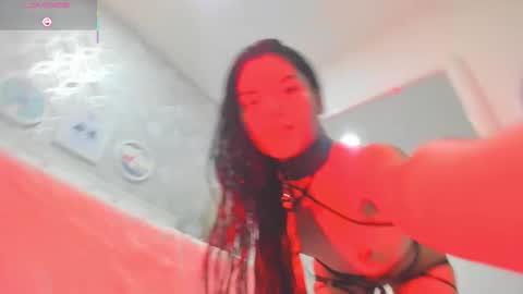 naia_cox online show from 28, 2, 2026