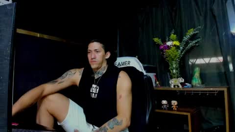 naider_1 online show from 10, 4, 2026