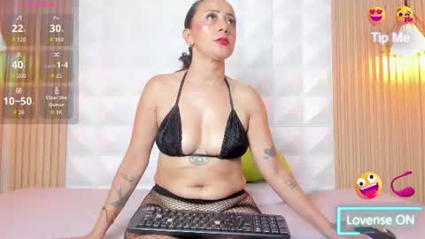 Snapshot of naila_sweett chatting on 19, 6, 2026 NAILA online show from 19, 6, 2026