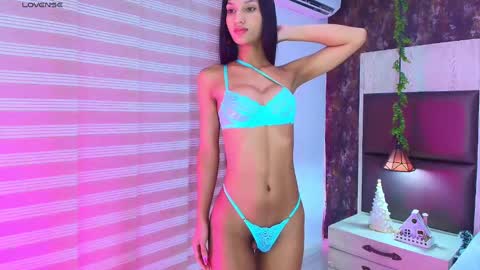 Snapshot of nailuj66 chatting on 14, 12, 2024 Lia online show from 14, 12, 2024