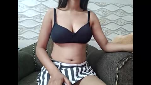 Snapshot of naina00123 chatting on 25, 1, 2025 Naina online show from 25, 1, 2025