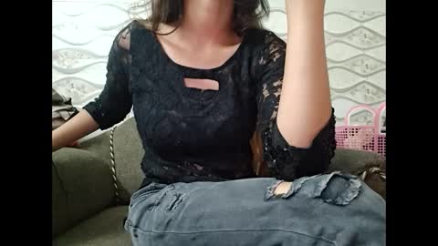 Snapshot of naina00123 chatting on 23, 2, 2025 Naina online show from 23, 2, 2025