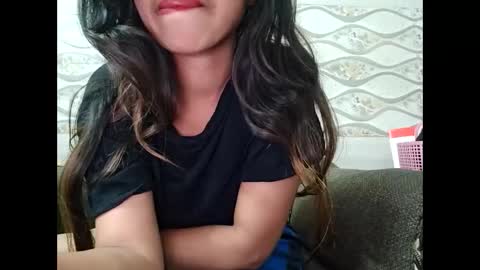 Snapshot of naina00123 chatting on 2, 3, 2025 Naina online show from 2, 3, 2025