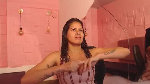 Snapshot of nairobi8 chatting on 19, 10, 2025 nairobi8 online show from 19, 10, 2025