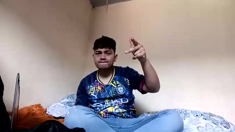 naisha and axel2 online show from 2, 2, 2026