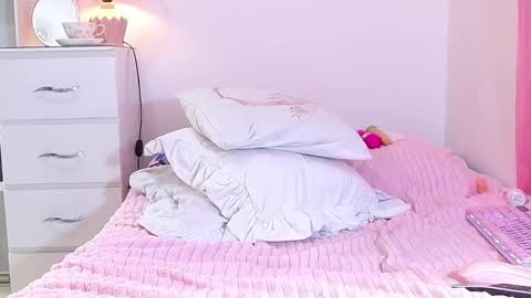 Naissha online show from 24, 1, 2025