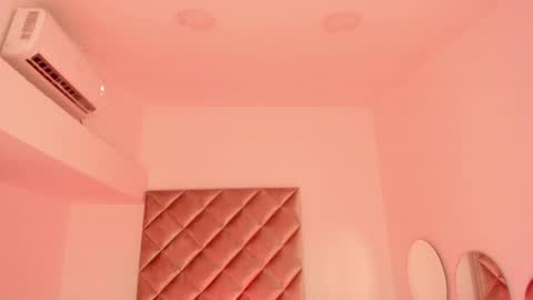 INSTAGRAM  m2221     online show from 11, 1, 2025