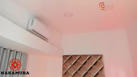 INSTAGRAM  m2221     online show from 14, 2, 2025