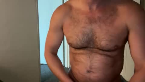 naked_dude25 online show from 4, 12, 2025
