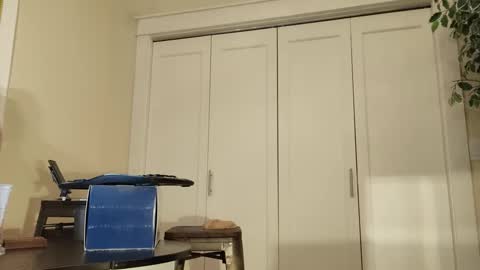 Drew from Seattle online show from 2, 2, 2025