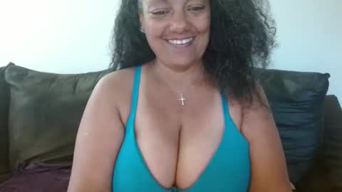 Snapshot of nala_thickk chatting on 24, 4, 2026 Nala Thickk online show from 24, 4, 2026