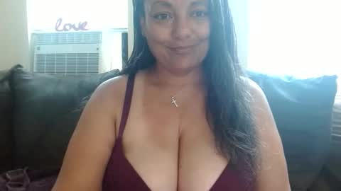 Snapshot of nala_thickk chatting on 8, 5, 2026 Nala Thickk online show from 8, 5, 2026