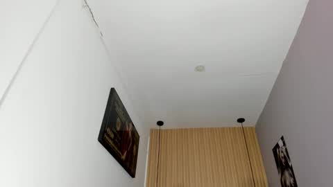 NALAROY online show from 7, 2, 2026