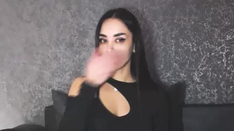 Lady online show from 8, 3, 2026