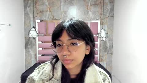 nami_usagi online show from 24, 12, 2024