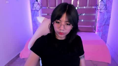 nami_usagi online show from 24, 12, 2024