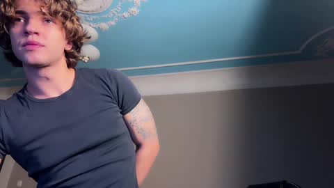 Snapshot of namiraaxel chatting on 10, 1, 2025 Georges online show from 10, 1, 2025