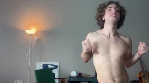 Snapshot of namiraaxel chatting on 11, 2, 2025 Georges online show from 11, 2, 2025